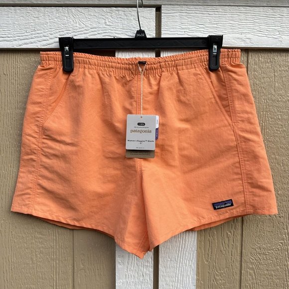 Patagonia Pants - New Patagonia 5” Baggies Shorts Women’s Size Large Tigerlily Orange Elastic